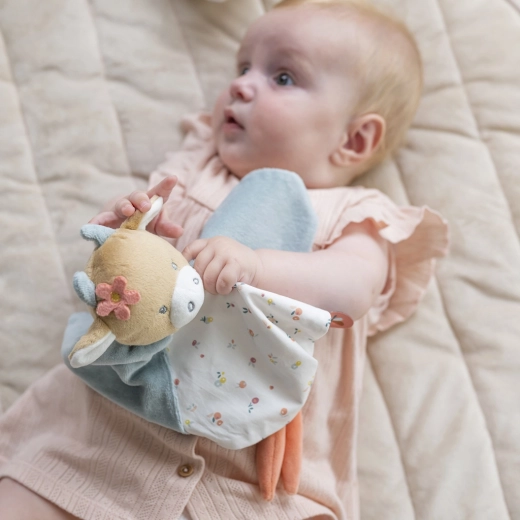Practical pacifier attachment