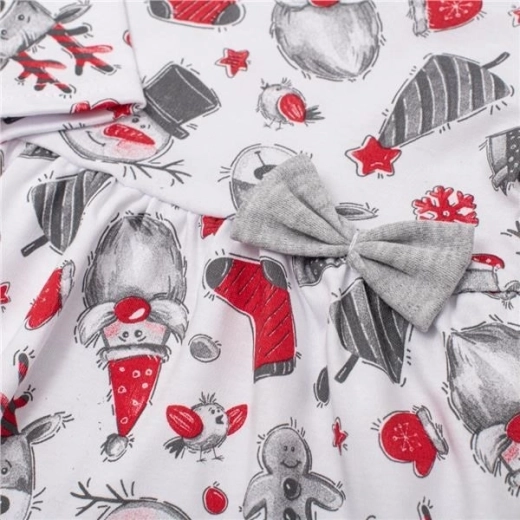 Look festif avec un joli nœud