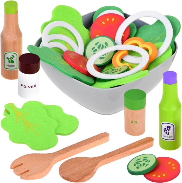 Unterhaltsames Set zur Zubereitung eines Salats aus Holz- und Textilzutaten