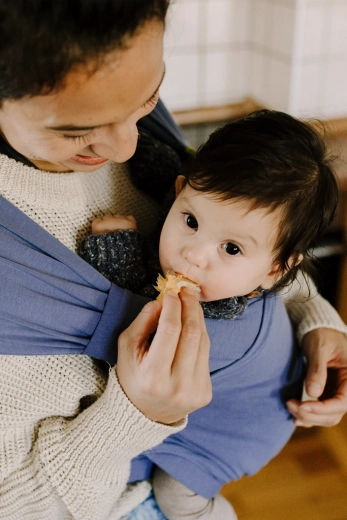 Ergonomic support for baby