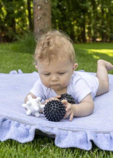 Design noir‑blanc contrasté pour le développement de la vue