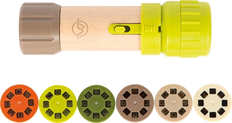 Ergonomic handle made of natural wood