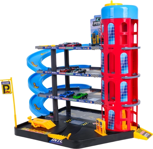 Manueller Aufzug und drei Etagen Spielspaß