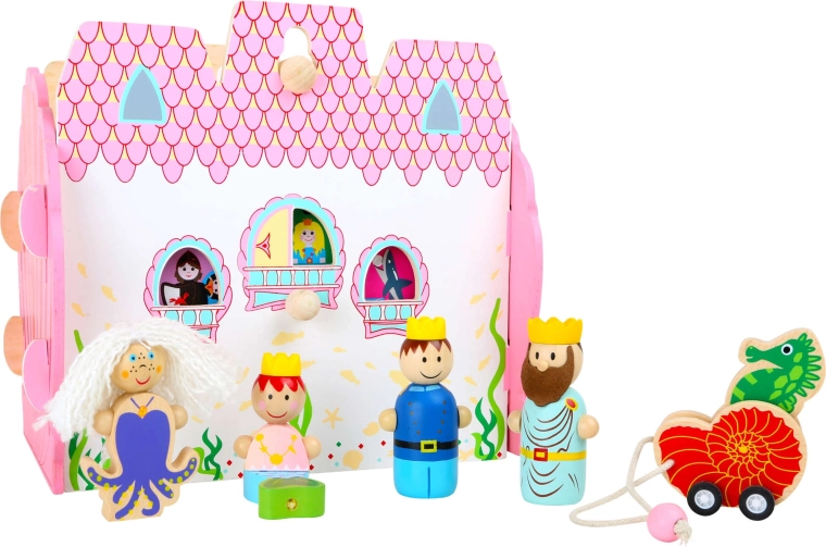 Wooden figures and accessories for storytelling