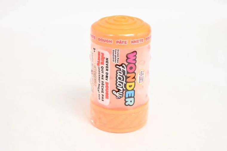 MGA WonderFactory NeverDryDough – modeling dough in a practical 4-in-1 pack