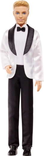 Groom in an elegant tuxedo