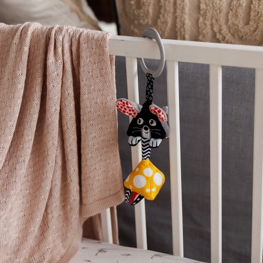 Easy clip-on for travel