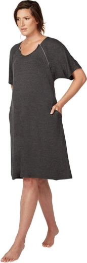 Soft, breathable jersey and practical pockets