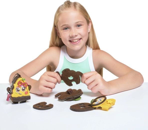 Easy crafting with felt