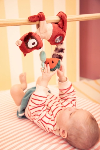 Lilliputiens hanging toy Lemur Elvis