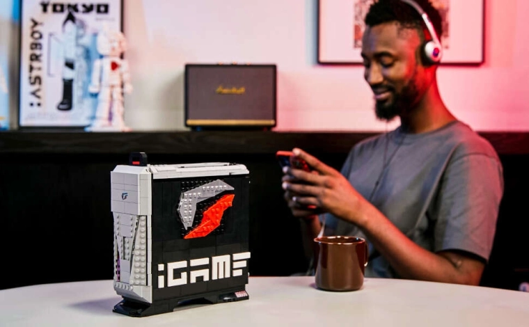 Stijlvolle vitrinedecoratie voor je gaming-setup