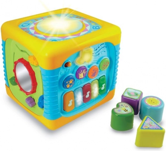 Sensory play on every side