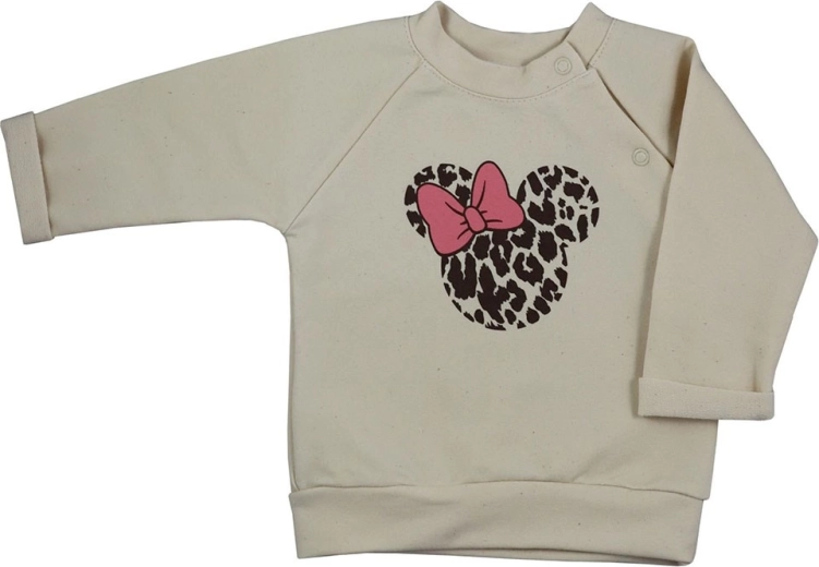 Sweatshirt with practical fastening