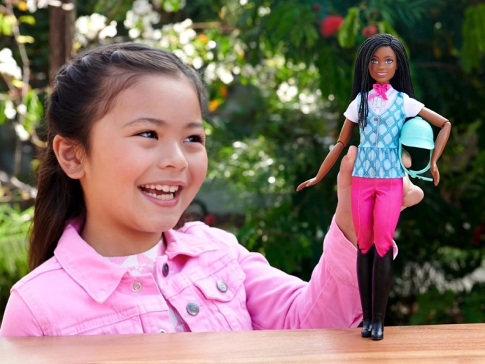 Poseable joints for dynamic posing