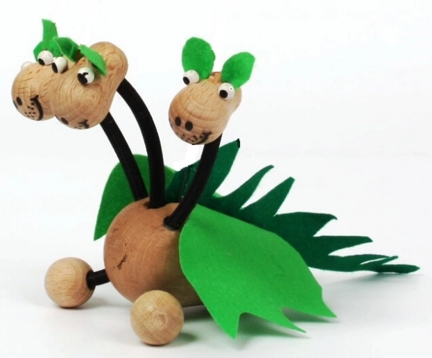 Gerlich wooden puppet three-headed dragon