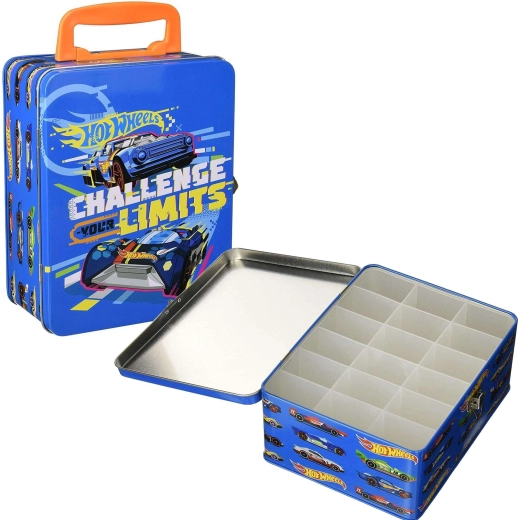 Clear organization for 18 cars