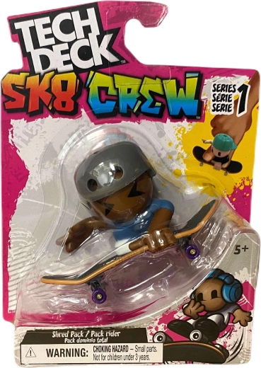 Posable figure for action play