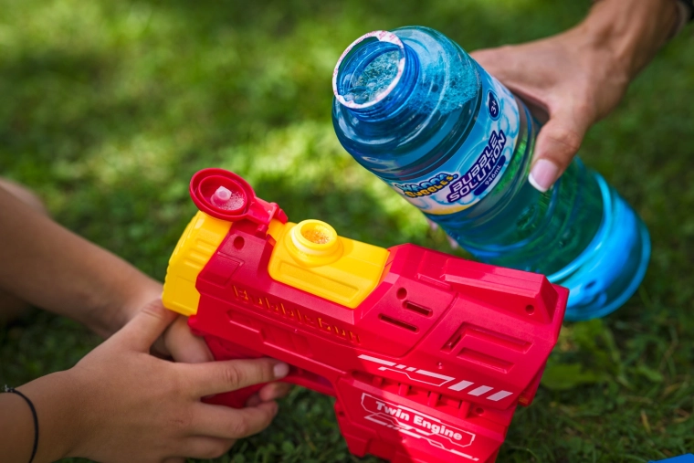 Idéale comme recharge pour pistolets à bulles