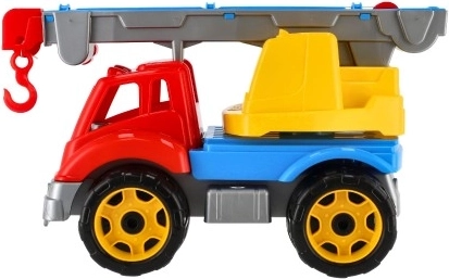 Rotating platform for realistic handling