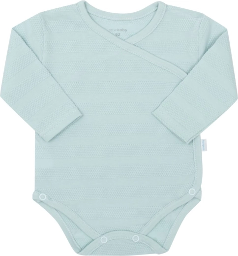 Easy dressing thanks to the wrap bodysuit