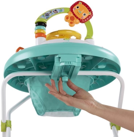 Grows with your child: 3 height positions