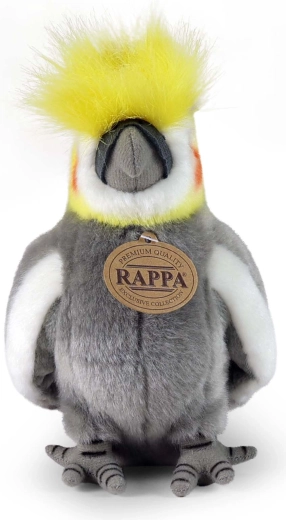 Realistic details and handcrafted finish