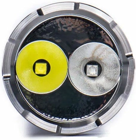 Double lumière : blanche et UV 365 nm en une seule lampe