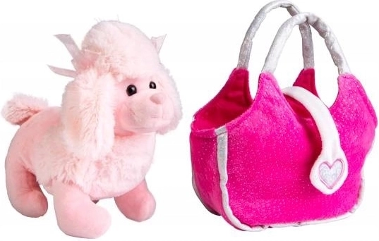 Un petit chien en peluche toujours à portée de main