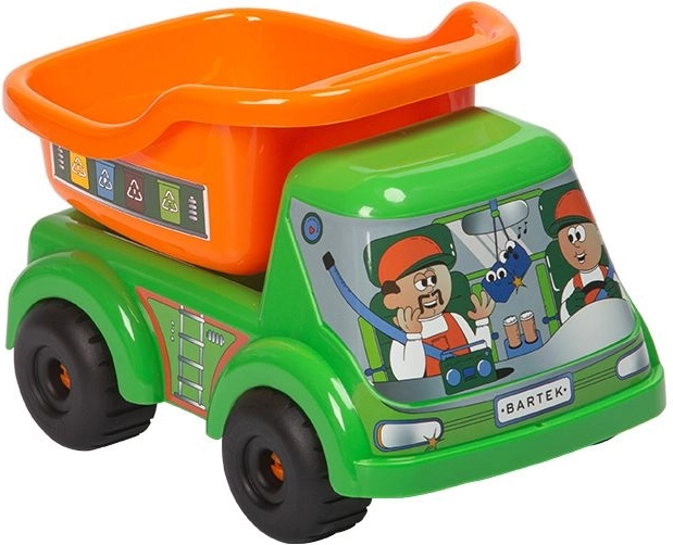 Voiture Bartek en matériaux recyclés