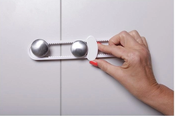 Utilisation universelle sur des poignées en D