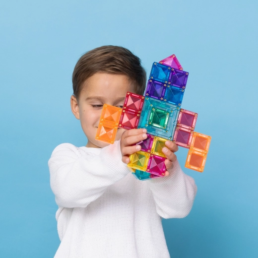 Portal pieces for striking architecture