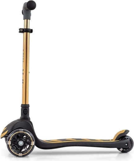 Grows with your child thanks to adjustable handlebars