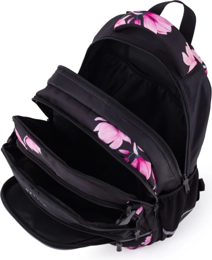 Espace à trois compartiments avec organiseur