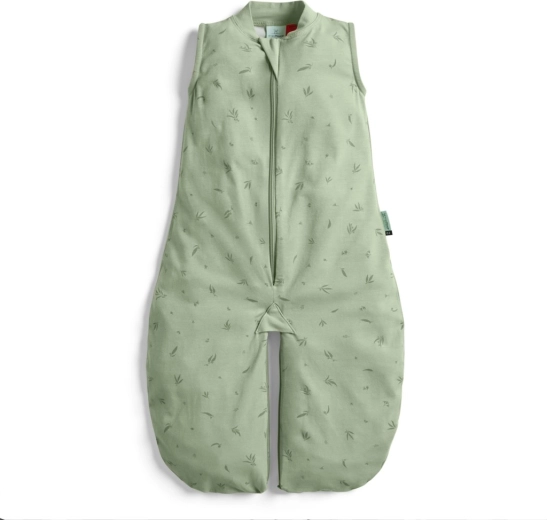 2-in-1: quick switch from sleeping bag to sleep suit