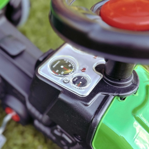 Direction brevetée et klaxon sur le volant