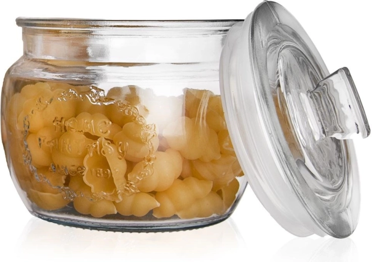 Wide mouth for easy filling and cleaning