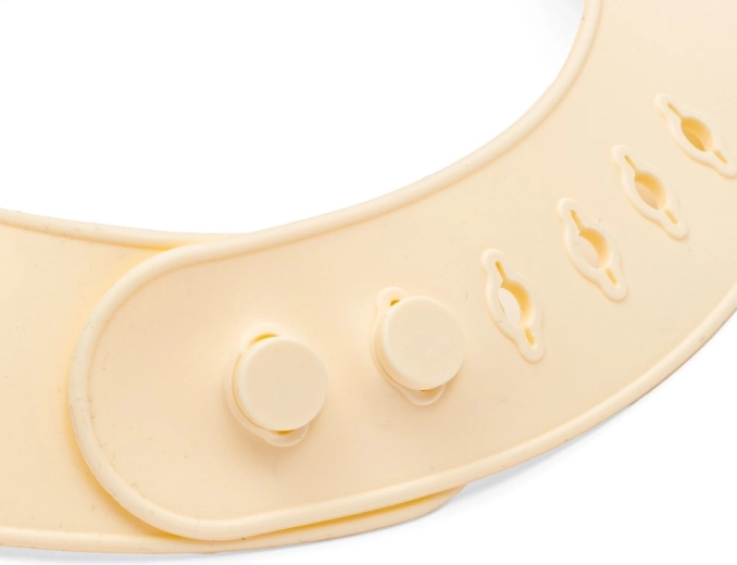 Adjustable neck circumference for a perfect fit