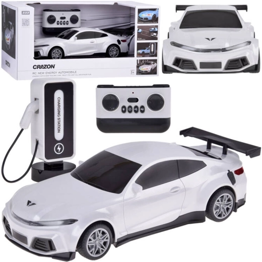 RC car with charging station – White