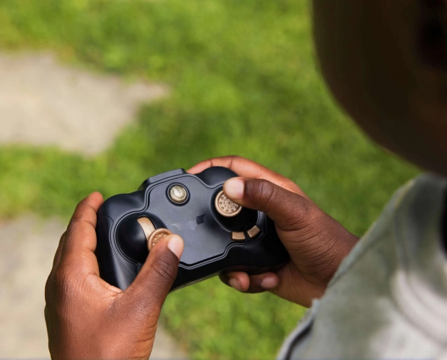 Vloeiende 2,4 GHz besturing