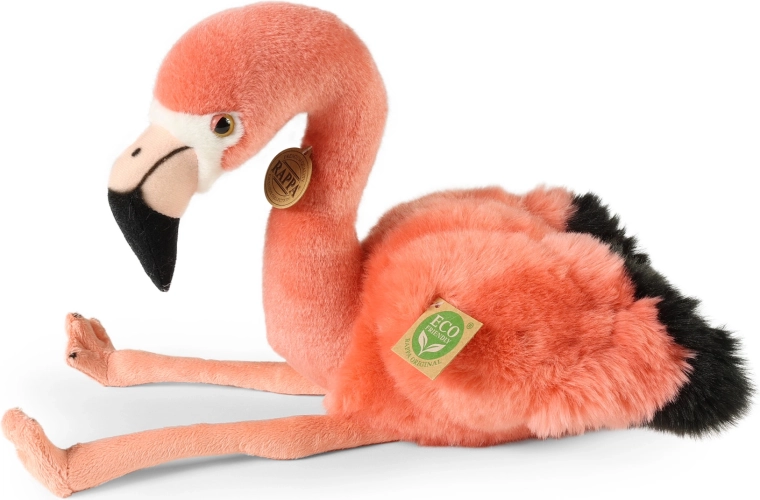 Realistic details and quality stitching