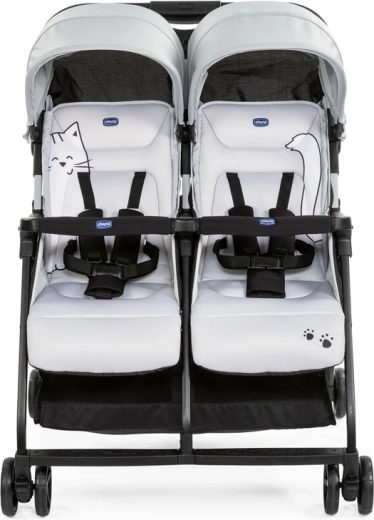 Comfort for both children thanks to independent seats