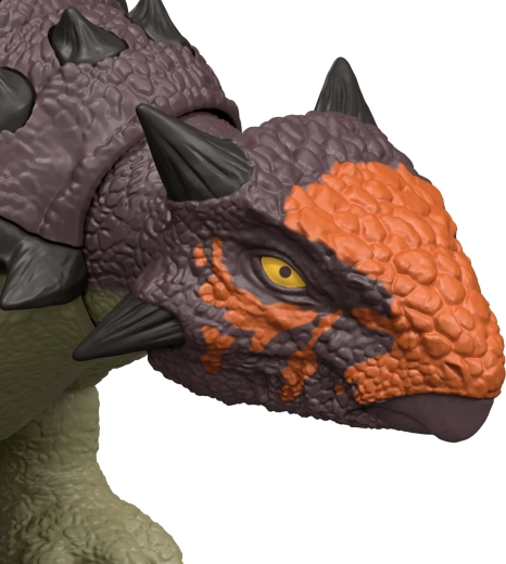 Detailed head and armored spikes