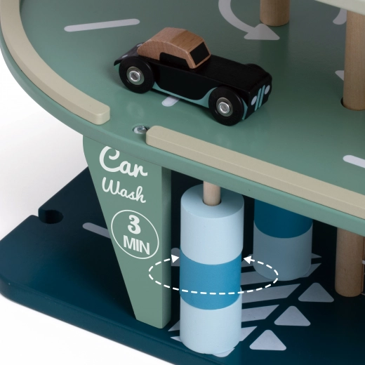 Autowasstraat en tankstation voor realistisch spel