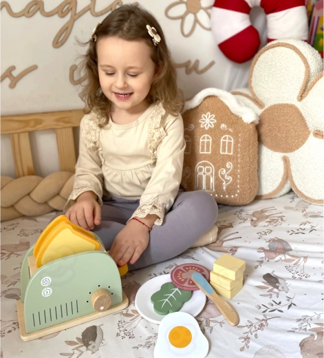 Safe wooden build in pastel colors