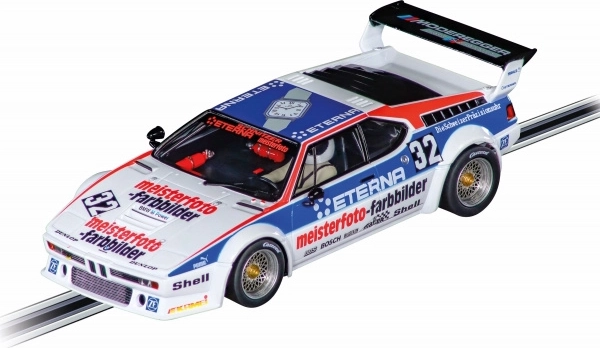 Carrera DIGITAL 124 BMW M1 Procar racing car 1:24