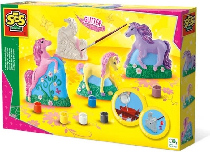 Gipsafgietsels en verf – paarden SES Creative