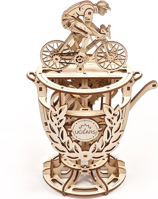 Houten mechanische 3D-puzzel UGEARS Wielrenner – trofee met bewegend mechanisme