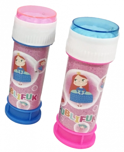 Bulle de savon avec princesses
