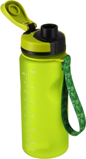 Durchdachter Deckel und Sieb für bequemes Trinken