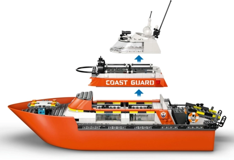 Modular deck with interior access